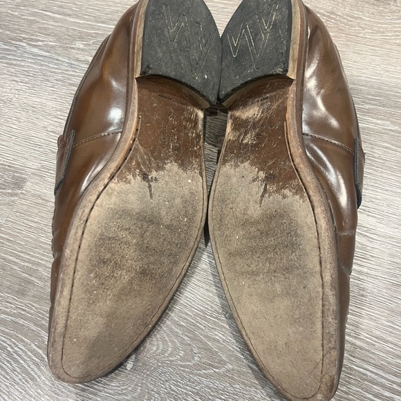 Men’s Leather Dress Shoes - Picture 2 of 3
